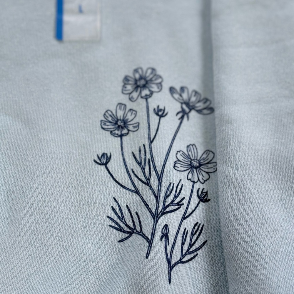 Zoe + Liv Dream Blue Light Blue Snap-Front Pullover - Picture 5 of 6